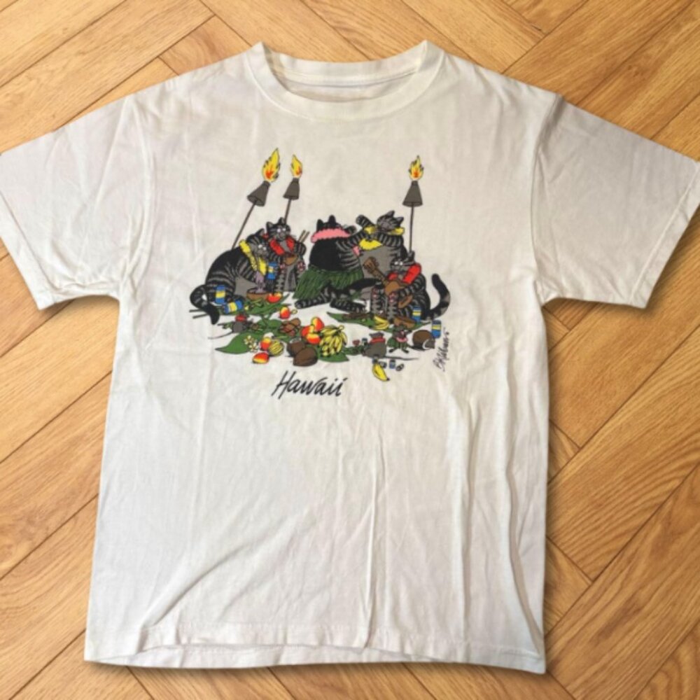 White Hawaii Cats Tropical Party Funny Graphic Tee